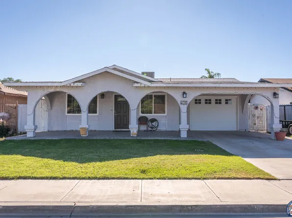 956 Salvador Guilin St, Calexico, CA 92231
