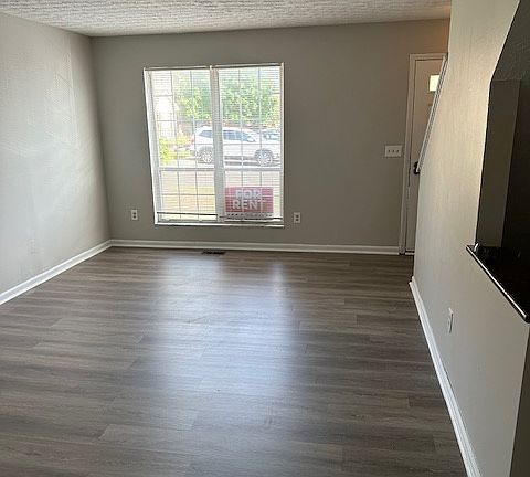 2nd image of 1359 Blair House Ct