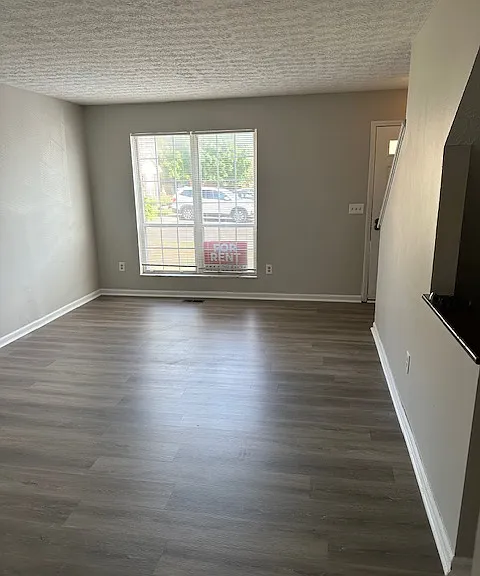 1359 Blair House Ct — Photo 2