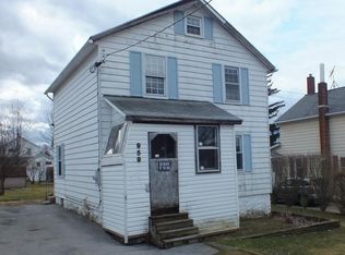 959 9th St, Colver, PA 15927
