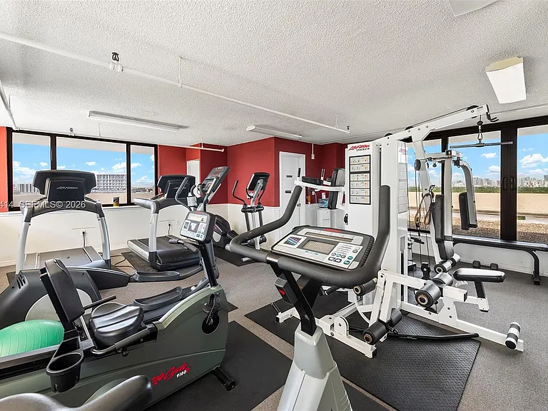 2575 S Bayshore Dr #11B — Photo 33