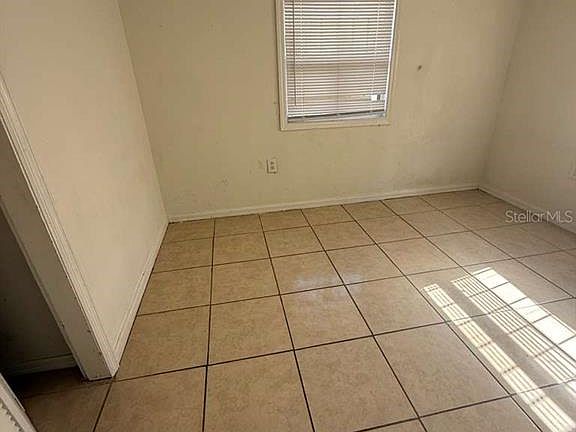 4th image of 4638 America St