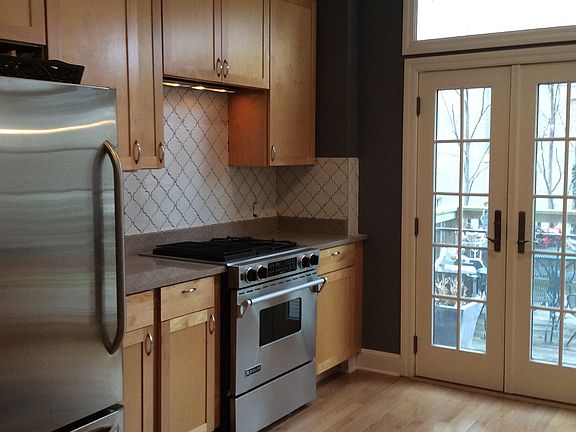 2nd image of 308 N Newstead Ave