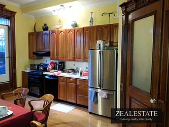 Rented by ZealEstate Group Inc