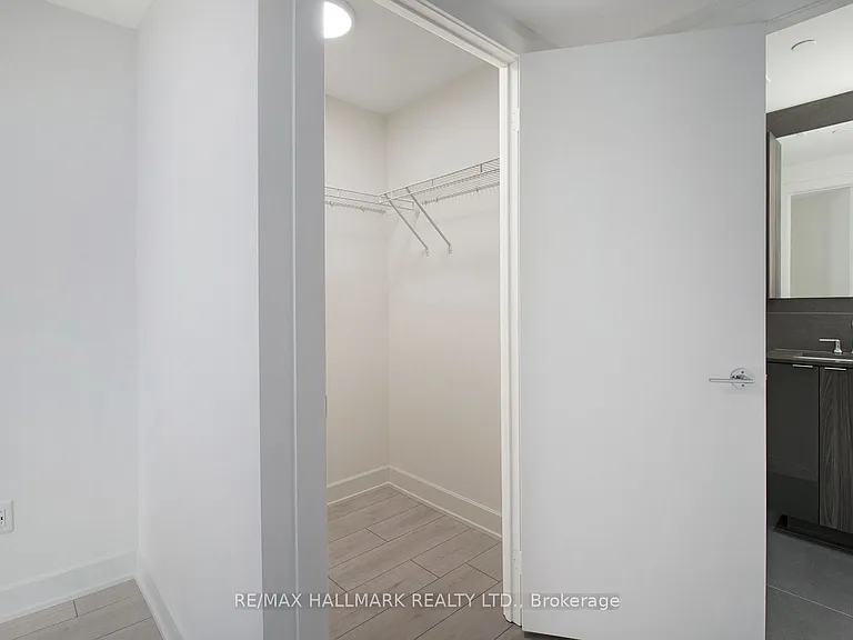 15 Mercer St #513 — Photo 15