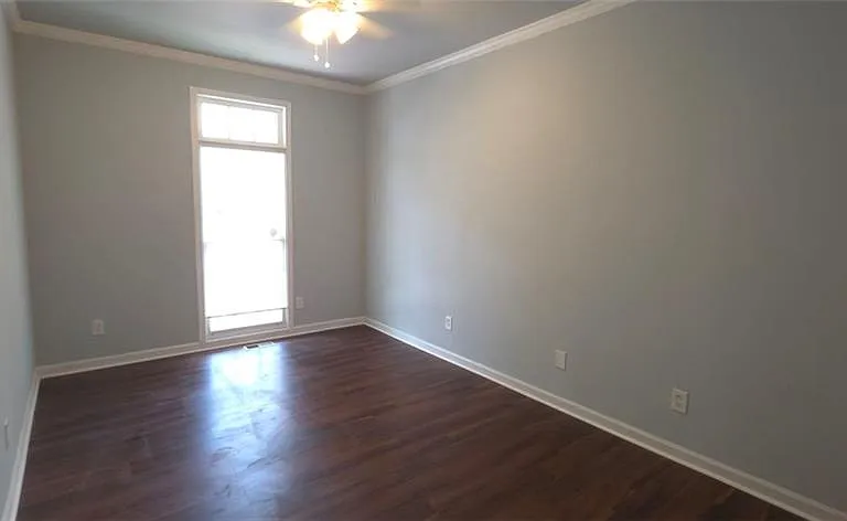 699 Smith St SW — Photo 17