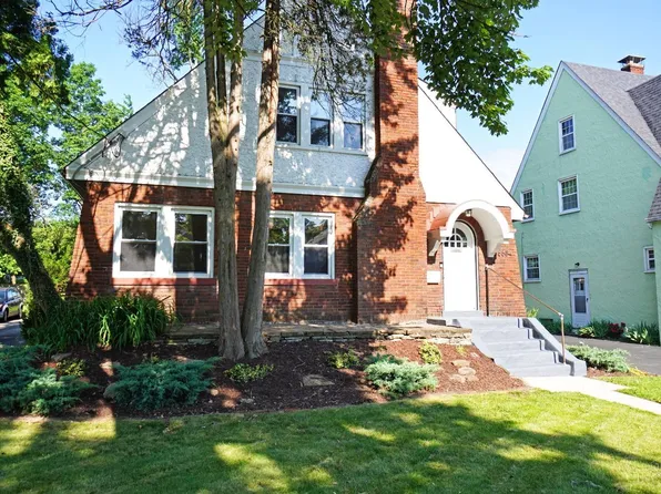 6684 Iris Ave, Cincinnati, OH 45213