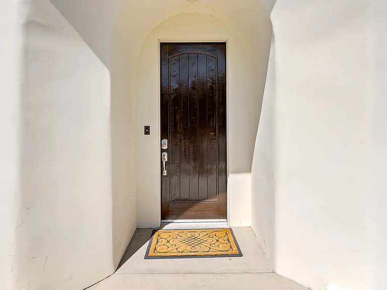 48663 Legacy Dr — Photo 31