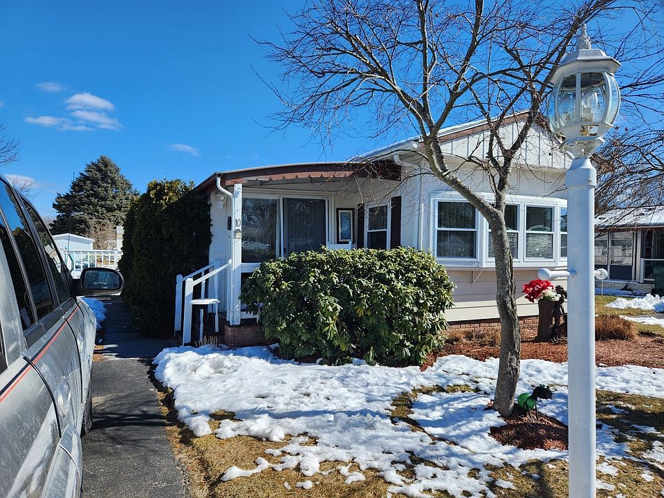 1st image of 10 Hilltop Rd
