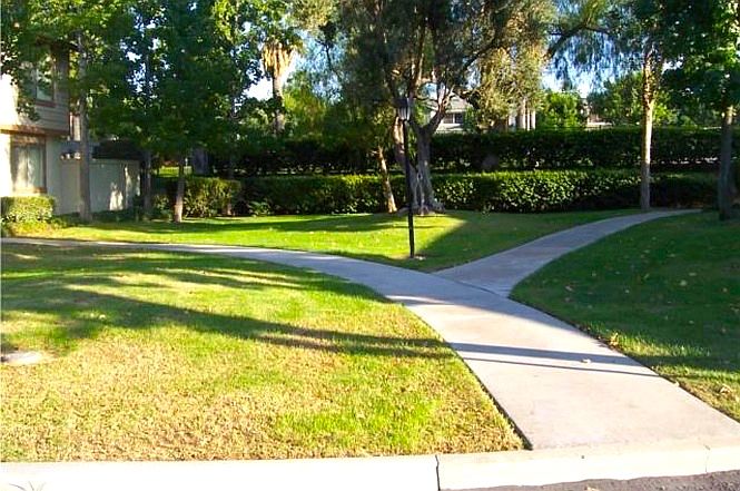 2nd image of 697 Puuikena Dr