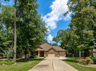 9114 Silver Back Trl, Conroe, TX 77303
