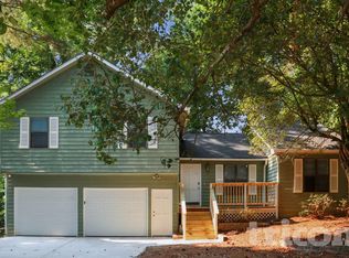 5040 Sumit Wood Dr NW, Kennesaw, GA 30152
