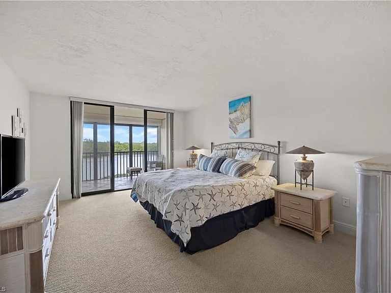 15 Bluebill Ave #103AA — Photo 20