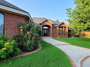 409 SW 24th St, Seminole, TX 79360