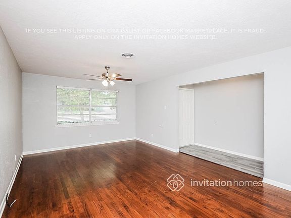 3rd image of 8514 Sweetwater Dr