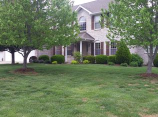 12 Woods Fort Dr, Troy, MO