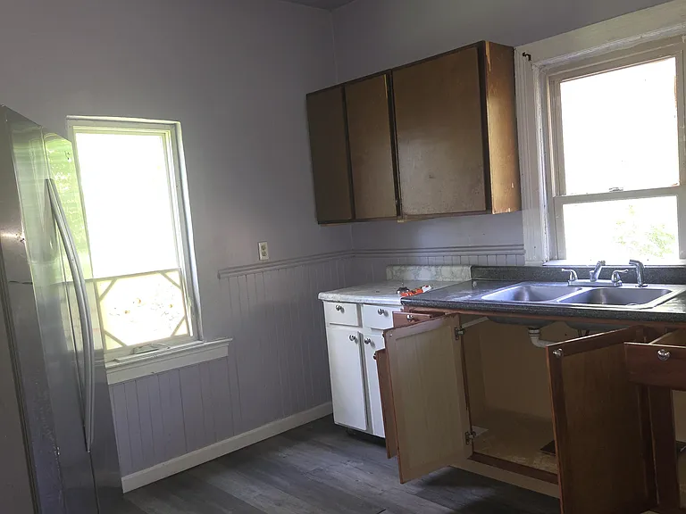 1120 North Ave — Photo 11