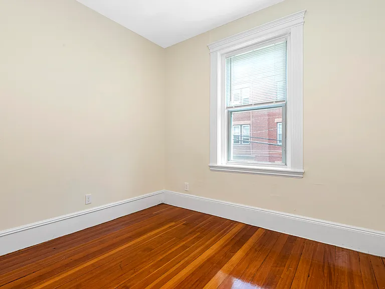 44 Brackett St #2 — Photo 18
