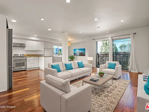 5315 Bellingham Ave Unit 203, Valley Village, CA 91607