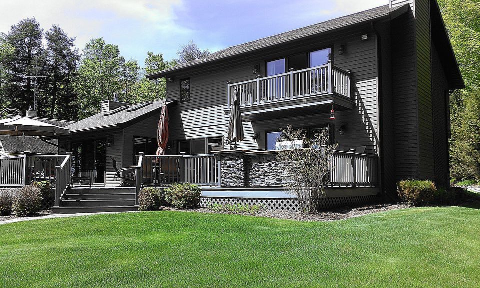 1st image of 4708 W Shore Dr