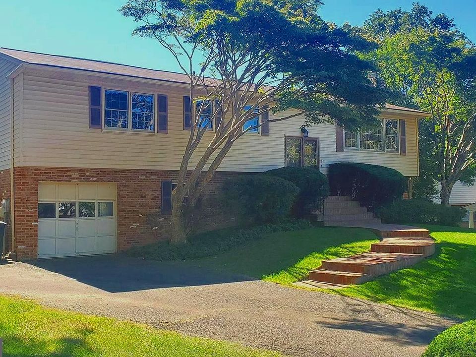 1st image of 6449 Johns Rd