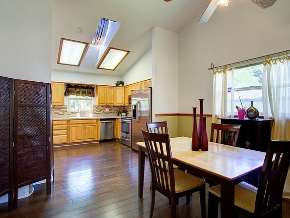 5th image of 4397 Pompano Dr SE