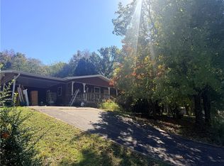 59 Leicester Dr, Bella Vista, AR 72714