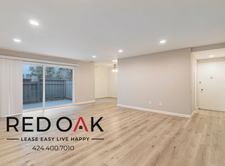 4433 3/4 Colbath Ave #18, Sherman Oaks, CA 91423