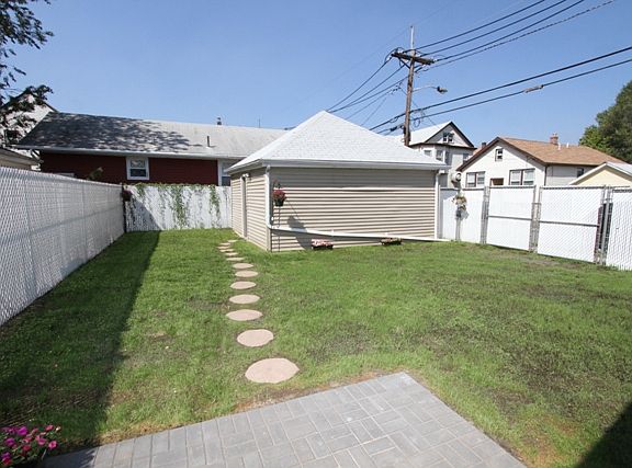 4th image of 88 Heights Ave #1X