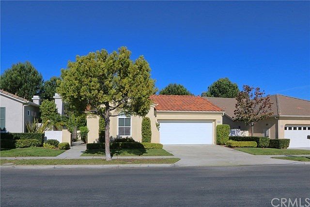 15 Camino del Prado. Single family home in the 55+ community of The Gallery