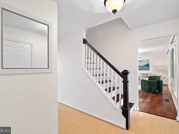 2nd image of 7596 Ruxton Dr