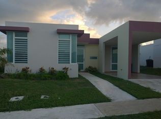 Isla De Roque Estate #Q4, Barceloneta, PR 00617