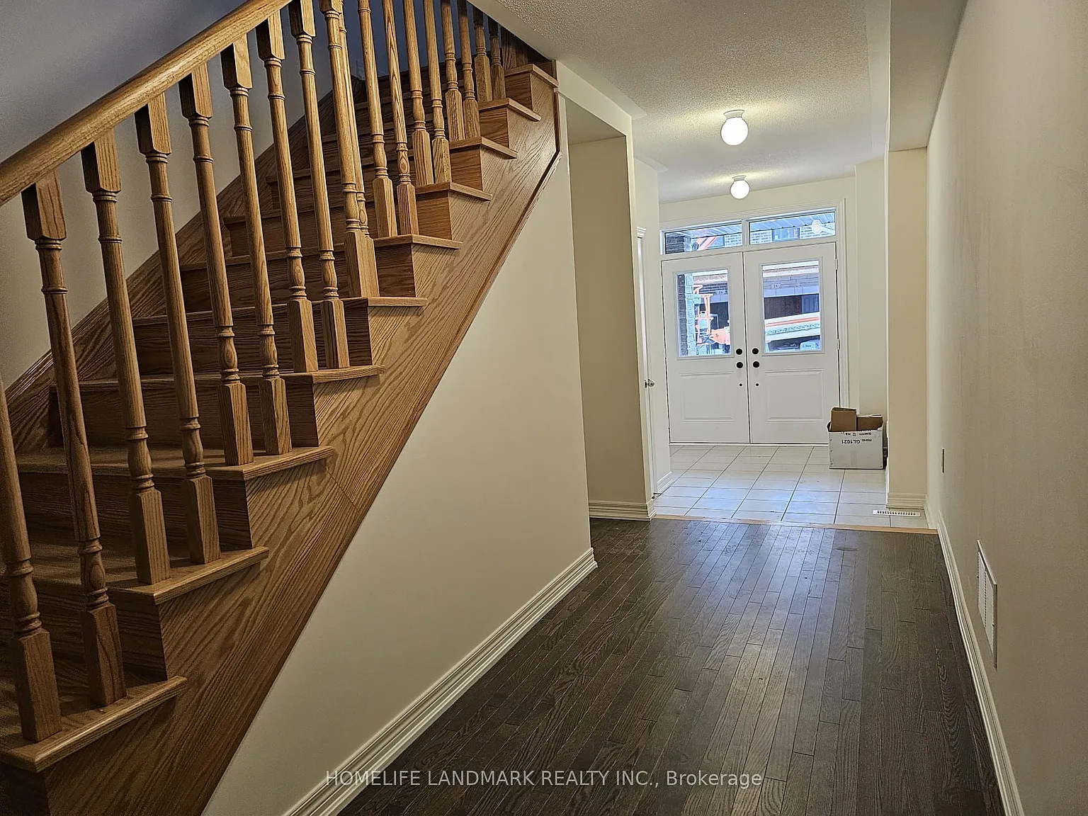 3 bed, $3,000 — Photo 2