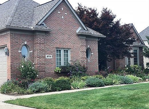 2nd image of 573 Eastlake Trl
