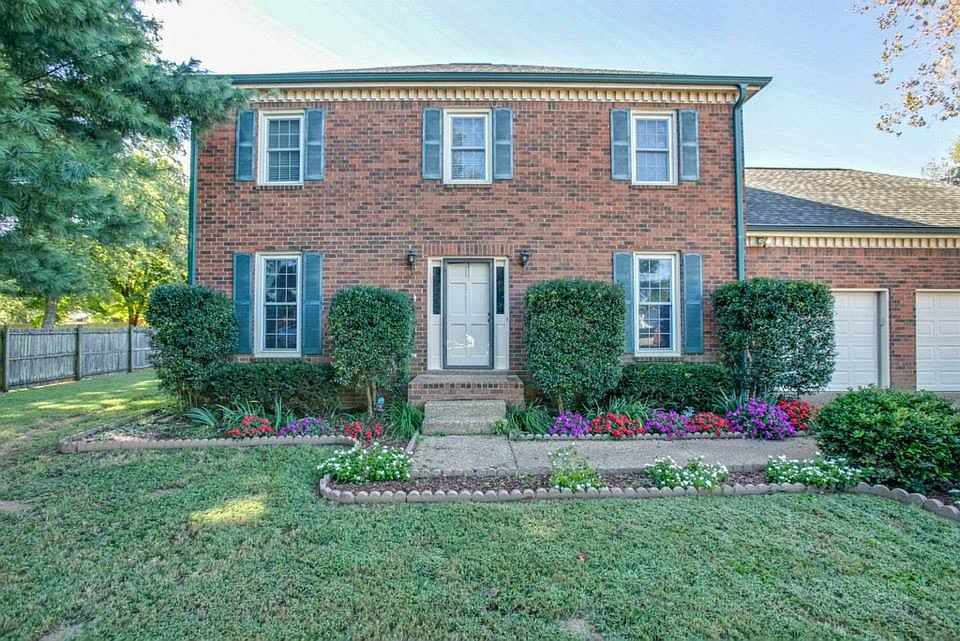 1st image of 412 Churchhill Ct