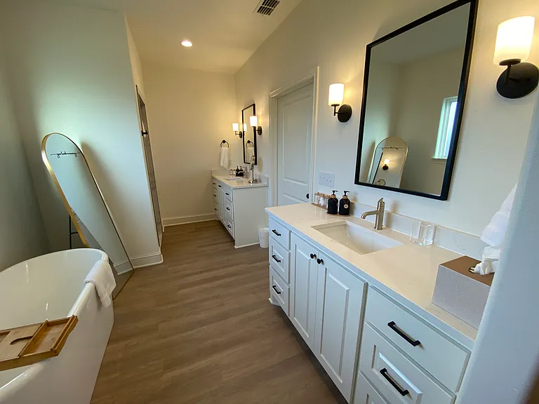 5910 Fordham St — Photo 20