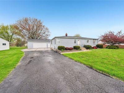 2475 Upper Mountain Rd, Sanborn, NY, 14132