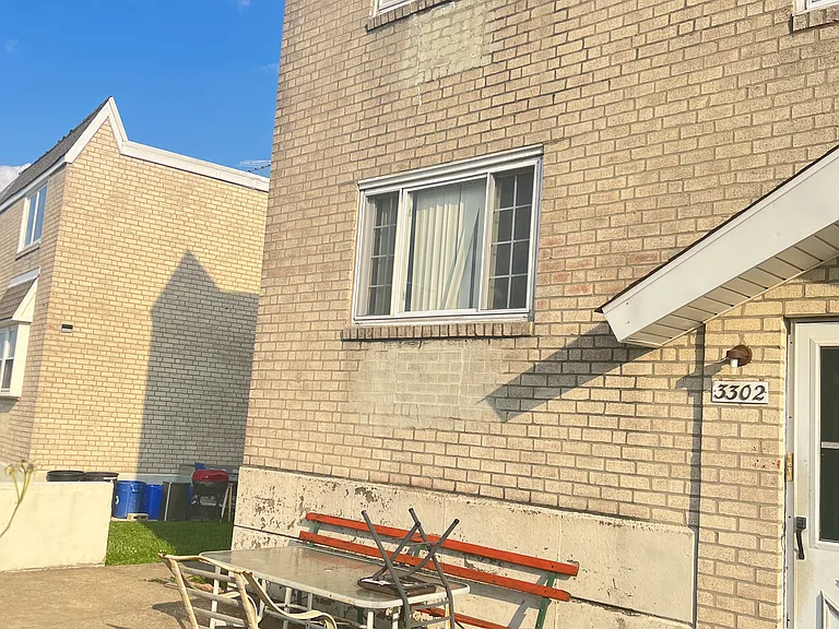 3302 Primrose Rd #2 — Photo 17