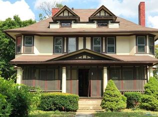 2514 Parkwood Ave, Toledo, OH 43610