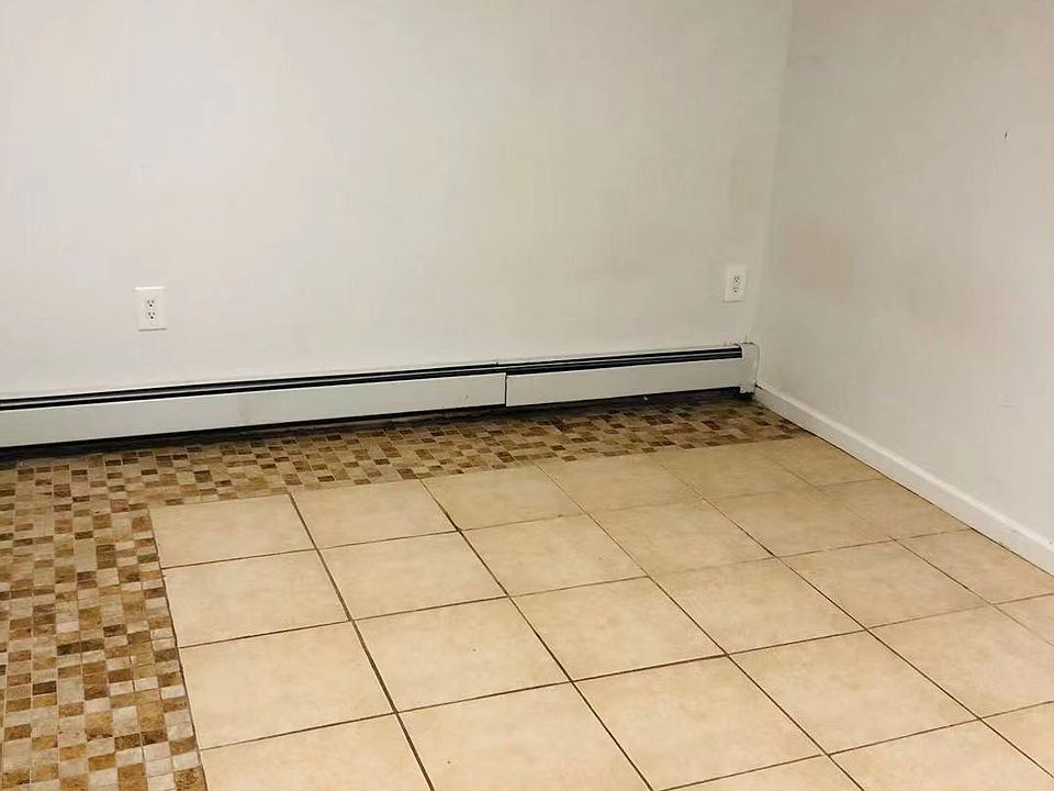 1st image of 15427 25th Dr