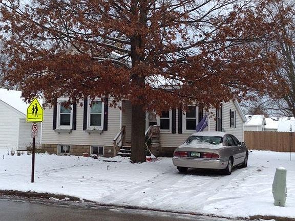 4th image of 107 E Lincoln Ave