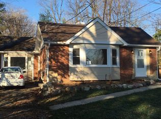 202 Liberty Ave, Fox River Grove, IL 60021