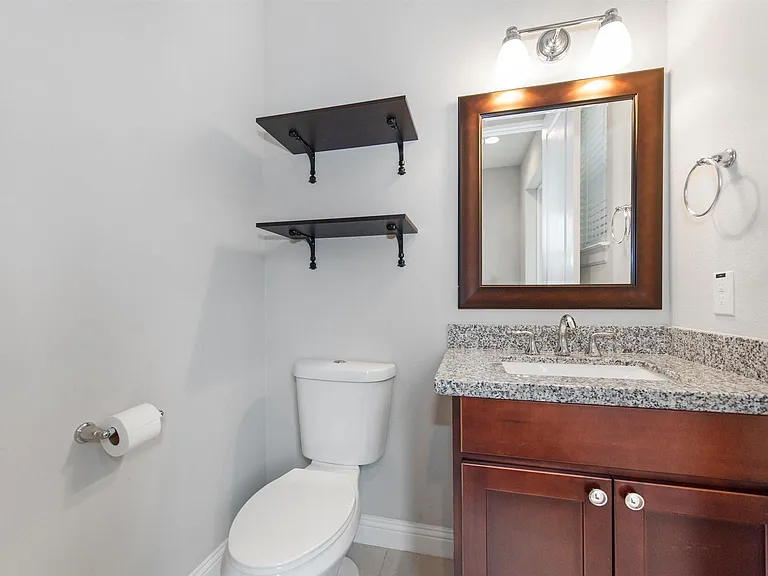 5637 Kiam St #B — Photo 11