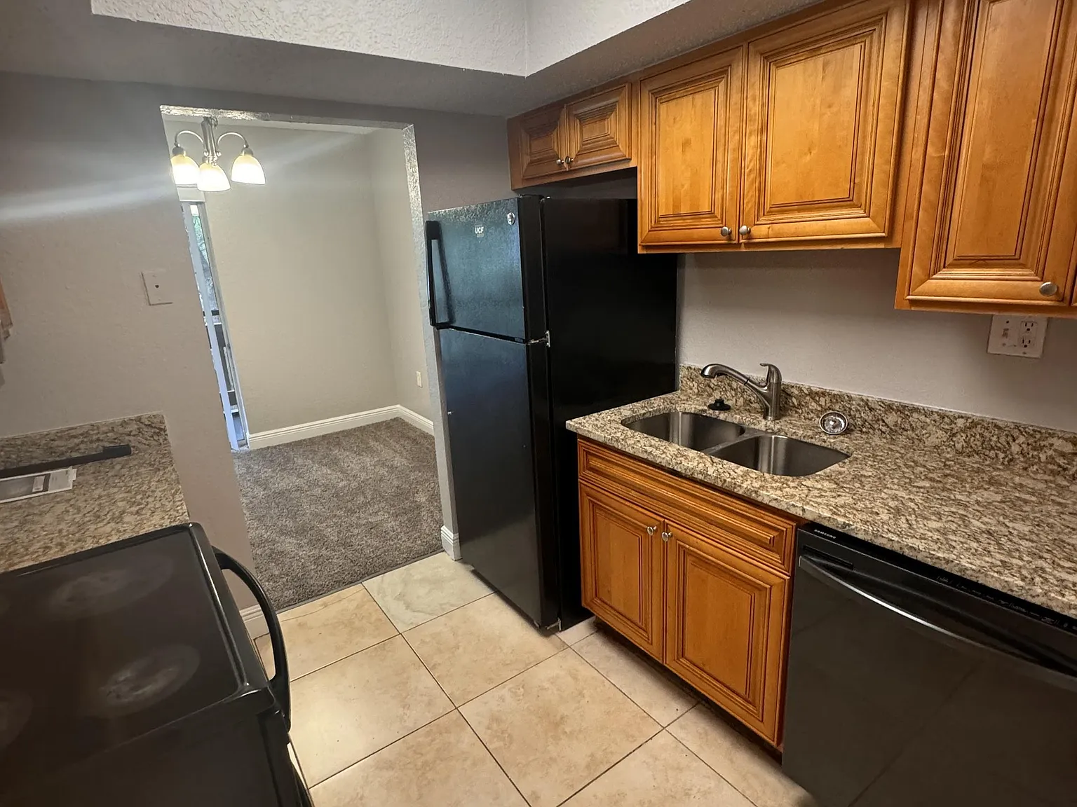 4731 S Texas Ave — Photo 3