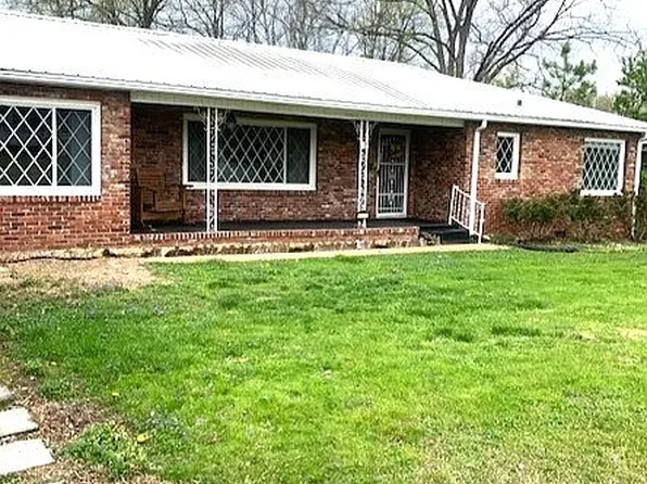 6 Gracie Ave, Fort Oglethorpe, GA 30742