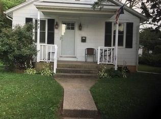 327 W Green St, Mechanicsburg, PA 17055