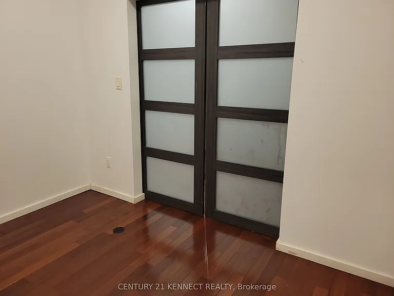 181 Augusta Ave #2 — Photo 11