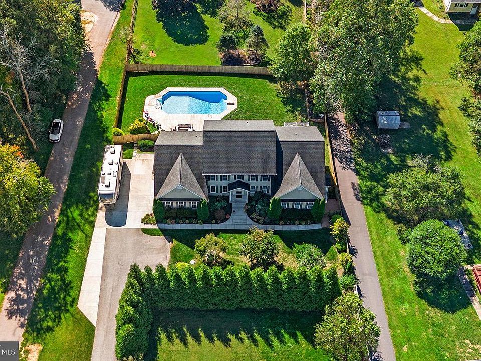 1st image of 7944 Harriet Tubman Ln