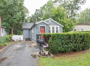 208 Broad St, Yaphank, NY 11980