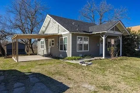 3 bed, 2.0 bath, 1200 sqft, $1,700 — Photo 2